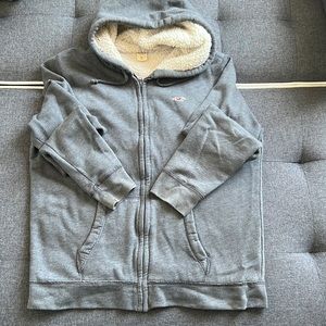 Hollister Sherpa Lining Full Zip Hoodie. Size L/XL. Regular fit.